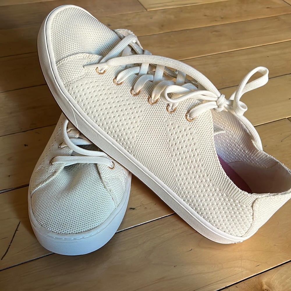LL Bean Eco Bay Knit Lace Up